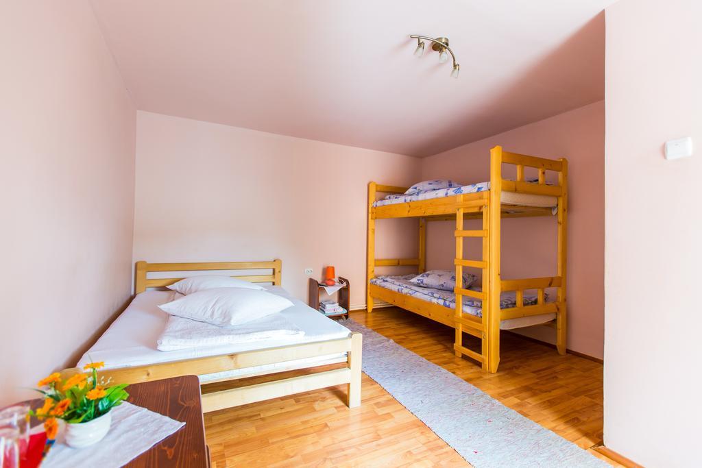 Iris Panzio Hotell Praid Exteriör bild
